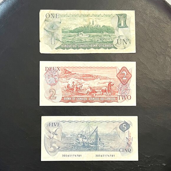 Canada 1973 $1, 1974 $2 & 1979 $5 Bill! 3 Bills in the Set! - Picture 2 of 16